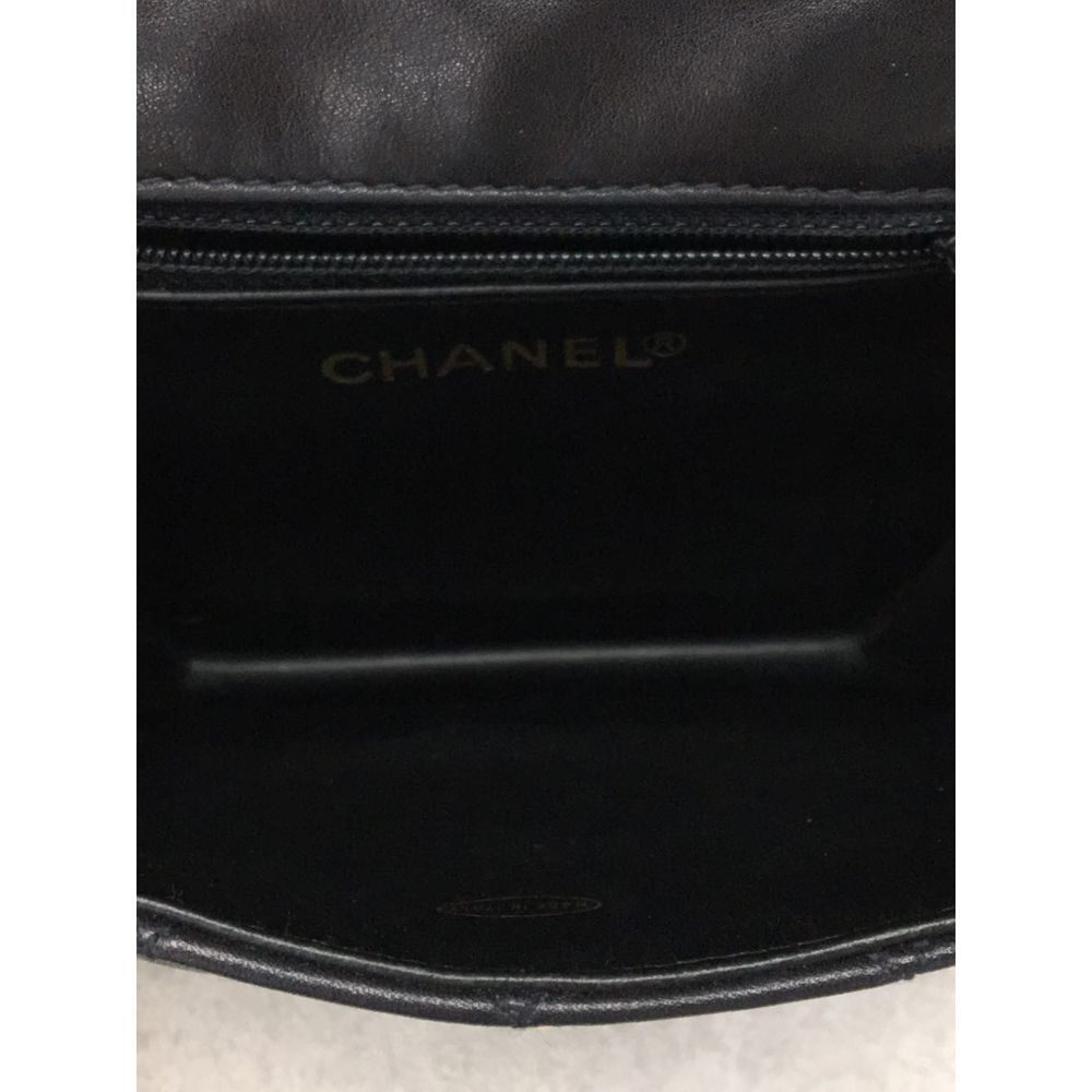 Chanel Matelasse Waist Bag Leather Black - Picture 6 of 8